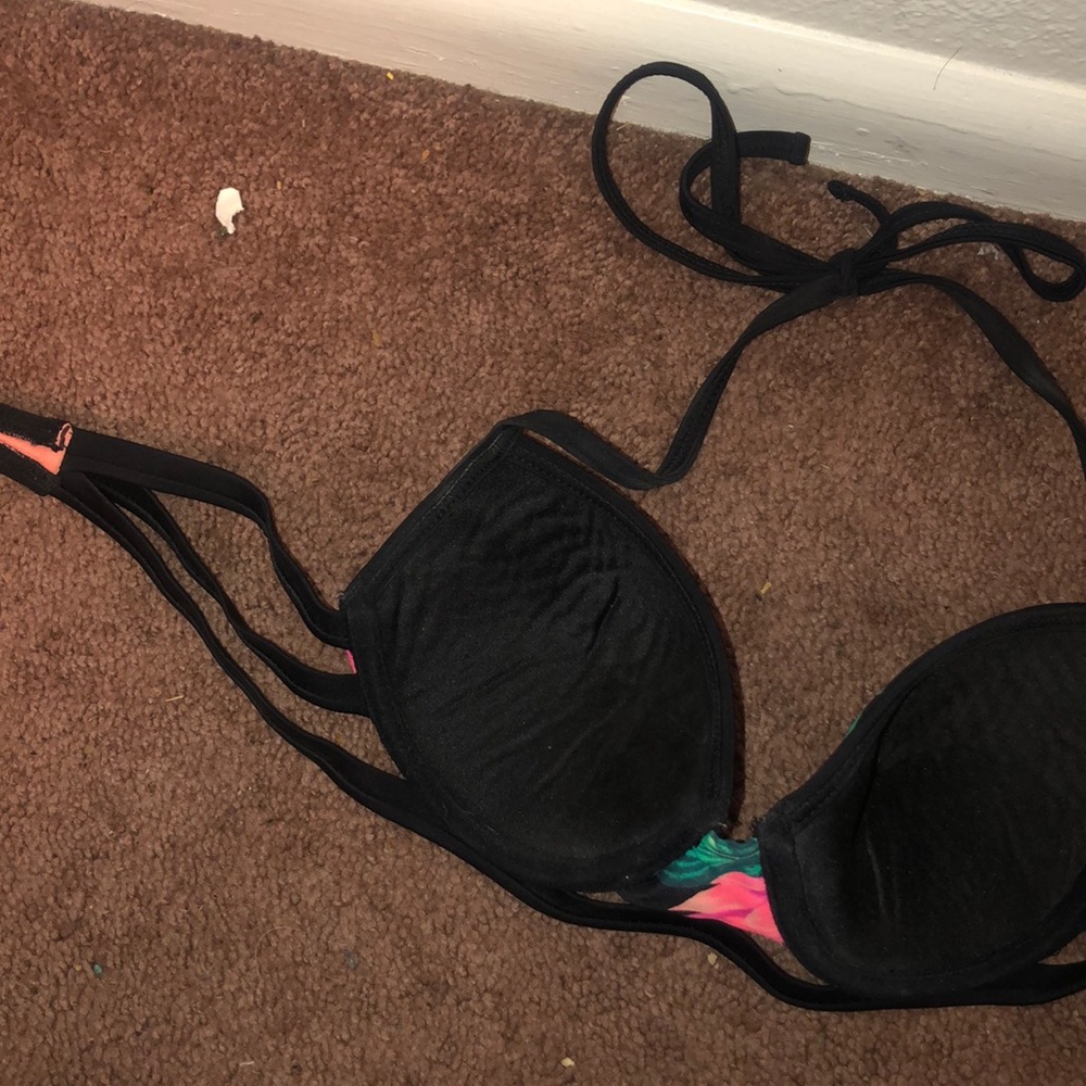 Push-up bikini - Picture 3 of 3